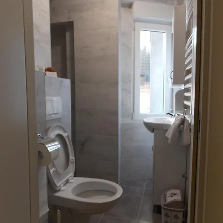 Mediteraneo Apartmani Novi Sad Exterior foto